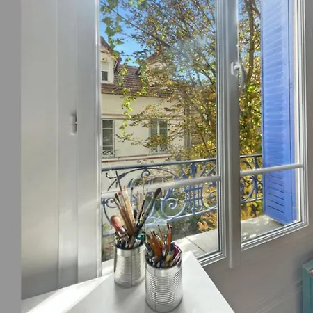 Spacious And Very Nice House In 15th